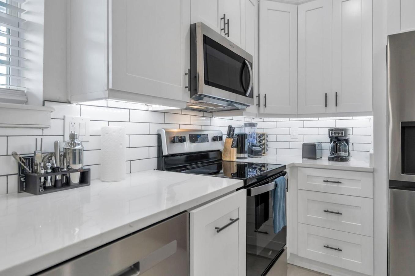 Sleeps 24-Spacious Suites Near Fq W Pool New Orleans Exterior photo